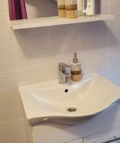 Matija * オパティヤ